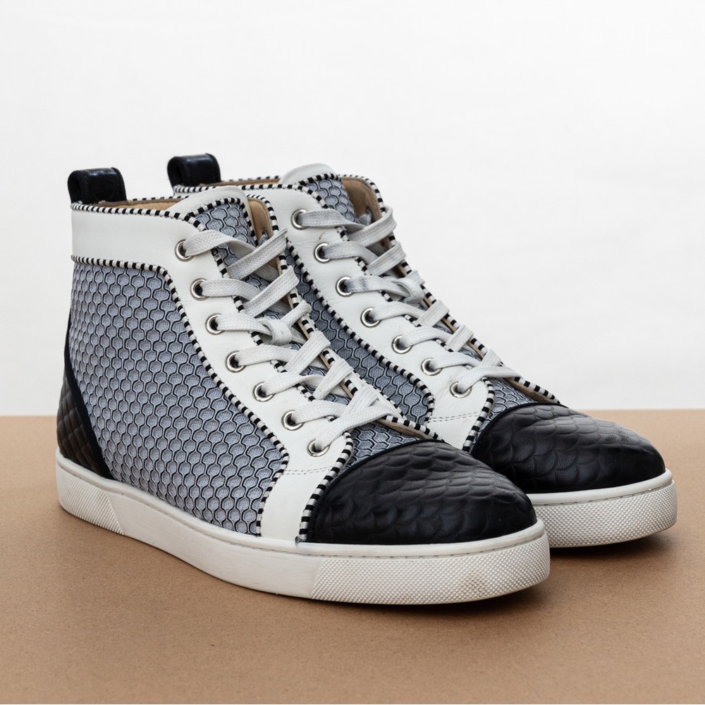 Christian Louboutin mens sneakers size 40, 7US